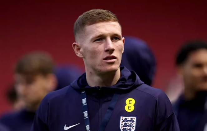 邮报：曼城对安德森的兴趣取决于罗德里等人情况，也在关注里德