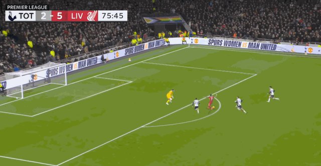 【英超】热刺3比6利物浦，萨拉赫、迪亚斯梅开二度