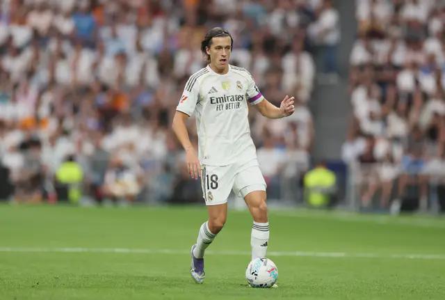 开云-欧冠打响宿命之战！皇马赢球=直通16强：还将决定穆帅命运