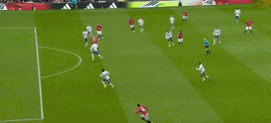 开云体育下载-热闻|谢什科5战4球，B费破27年神迹！曼联复仇维拉，稳守积分榜前三