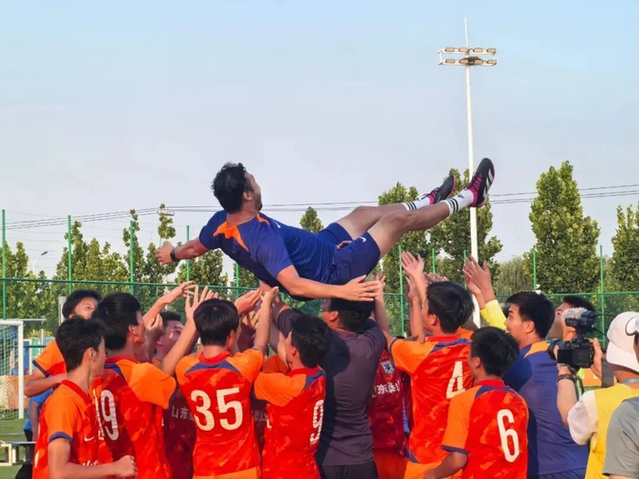 开云体育官网-专访汪强：扎根基层非终点，而是新起点|足球|国脚|山东泰山|中国足协|青训_新浪体育_新浪新闻