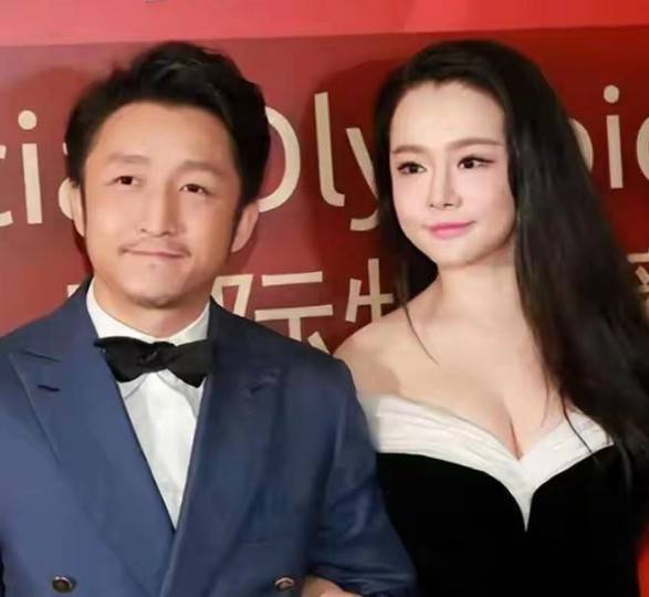 开云体育官网-邹市明：“毁”在娶了一个北大毕业，却不知自己几斤几两的老婆手上？|冉莹颖|拳击|北京大学|拳王|中国奥运代表团_新浪新闻
